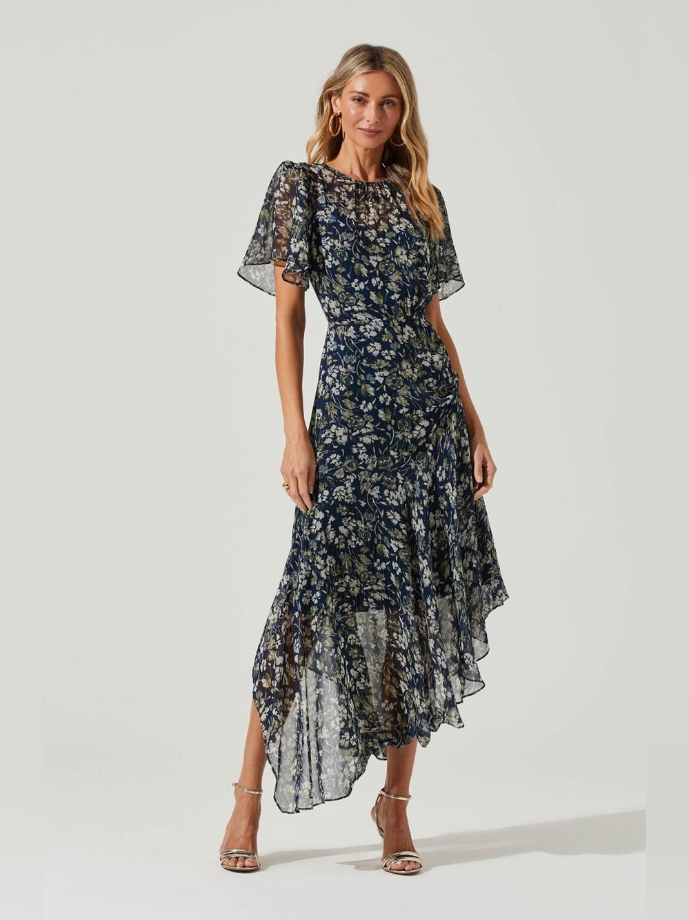 NWT Astr flutter sleeve floral asymmetrical maxi dress size medium